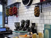 Gastronomi Sokağı’nda köşe konum işyeri · fotoğraf 23