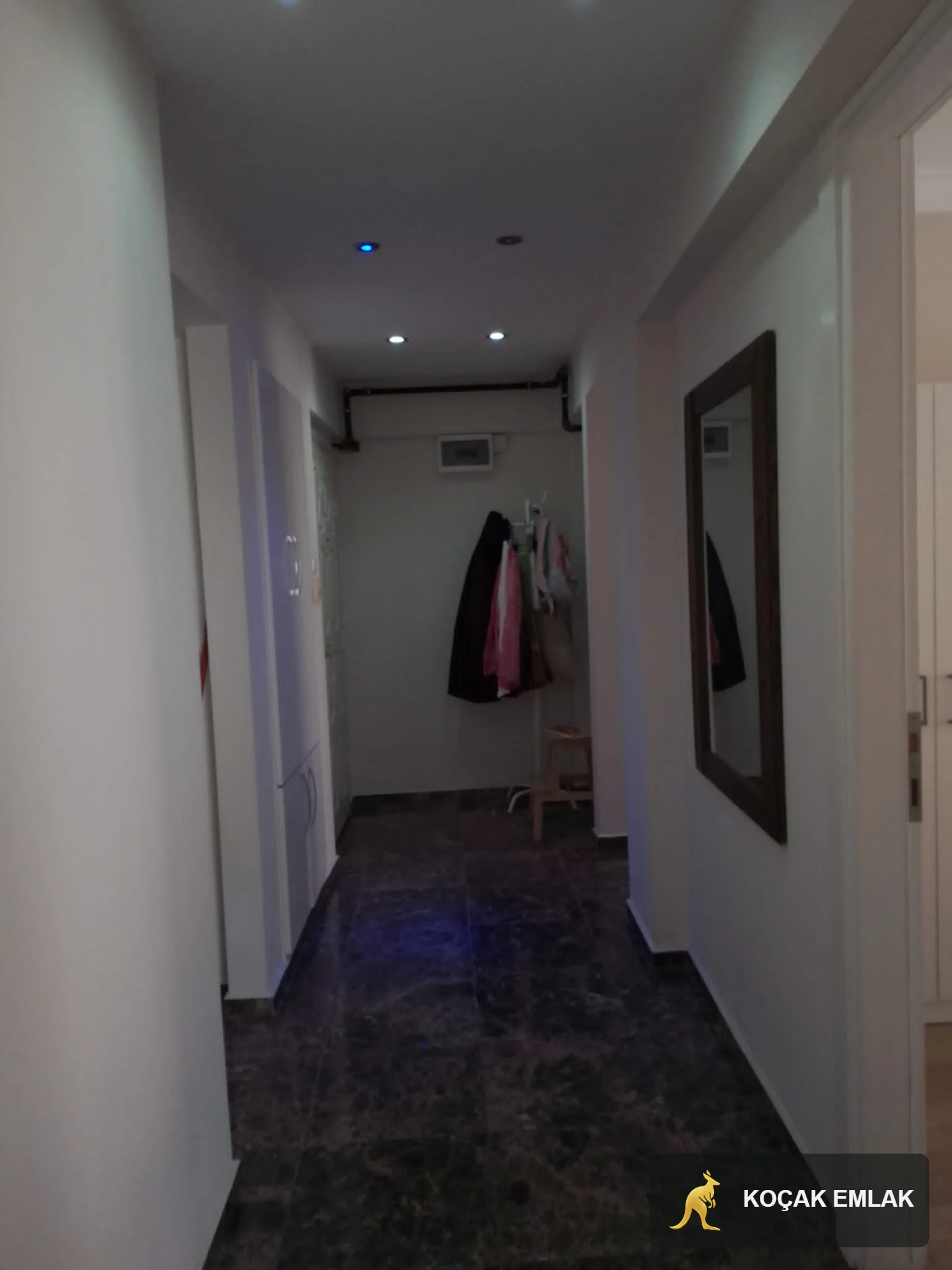 BOSTANLI MERKEZDE ARAKAT KÖŞE ASANSÖRLÜ SATILIK DAİRE.KOÇAK EMLAK · fotoğraf 1